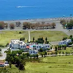 Ampelia Hotel 4*