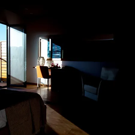 Ampelia Seaside Hotel Gennadi