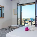 Hotel Ampelia