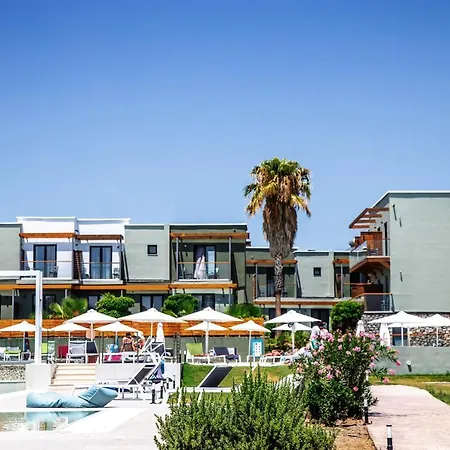 Ampelia Sea Side Hotel