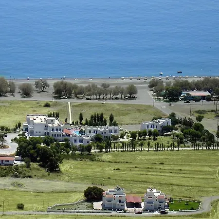 Ampelia Seaside Геннади