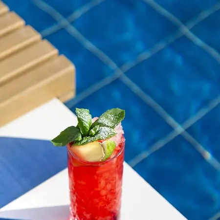 Hotel Ampelia Sea Side