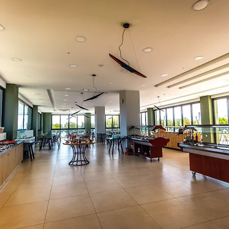 Ampelia Seaside Отель 4*