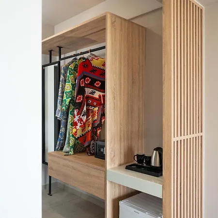 Ampelia Seaside 4* 根纳迪