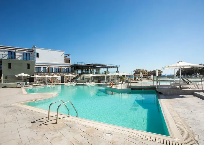 Ampelia Hotel Hotel 4*