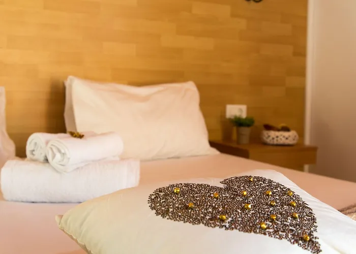 Ampelia Hotel 4* Jenadi